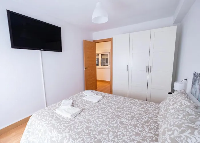 La Casina De Leo Y Mía - Centro De 6p - Wifi - Vut-3398-as *