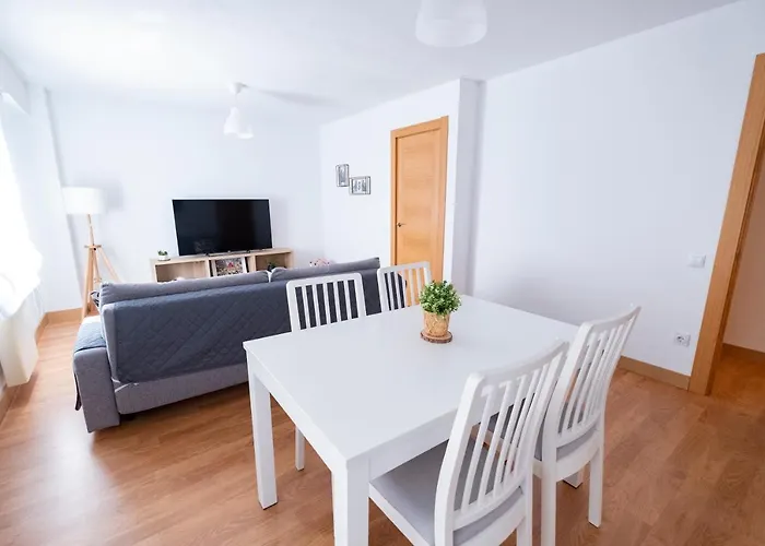 La Casina De Leo Y Mía - Centro De 6p - Wifi - Vut-3398-as